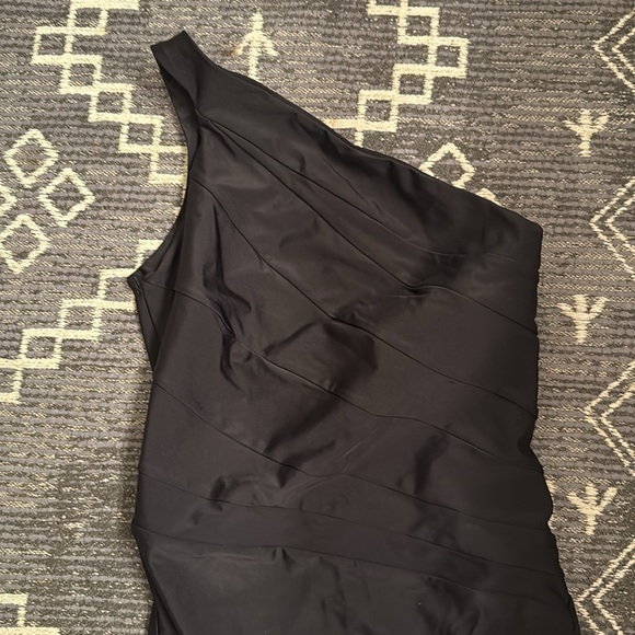 Summersalt The Sidestroke One Shoulder One Piece Bathing Suit Swim - Picture 4 of 9